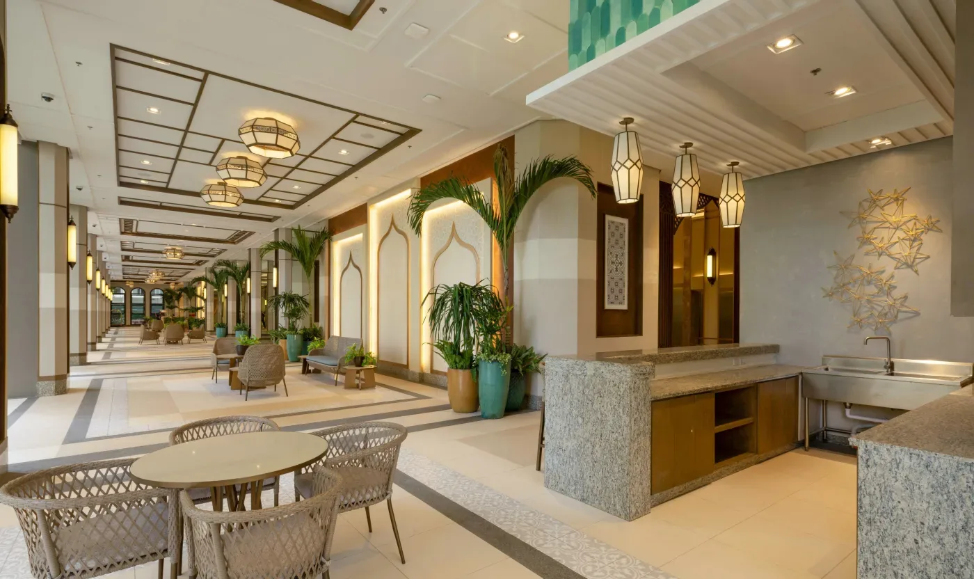 The open lounge at Allegra Garden Place