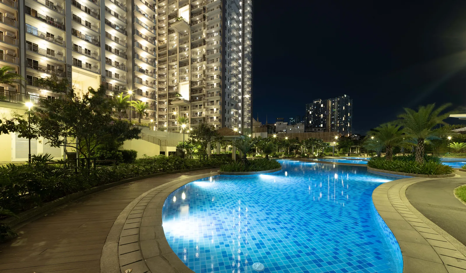The kiddie pool at Prisma Residences